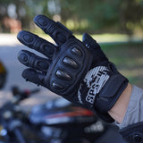 color:Black | batch:sps4-scenes-20260716 | role:scene-01 | Seibertron SPS-4 winter rainproof motorcycle gloves black riding scene 01